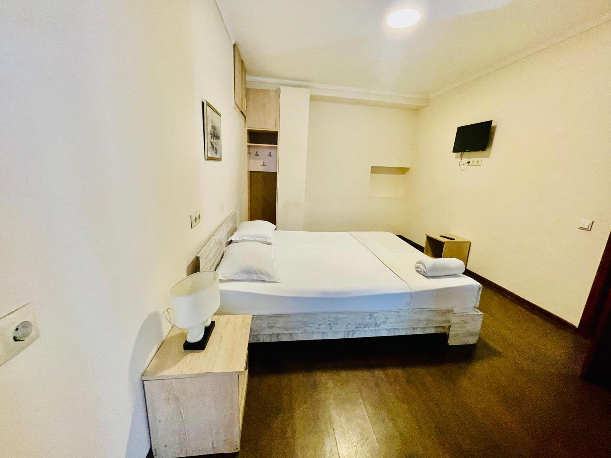Bon Voyage Hostel Tbilisi Luaran gambar