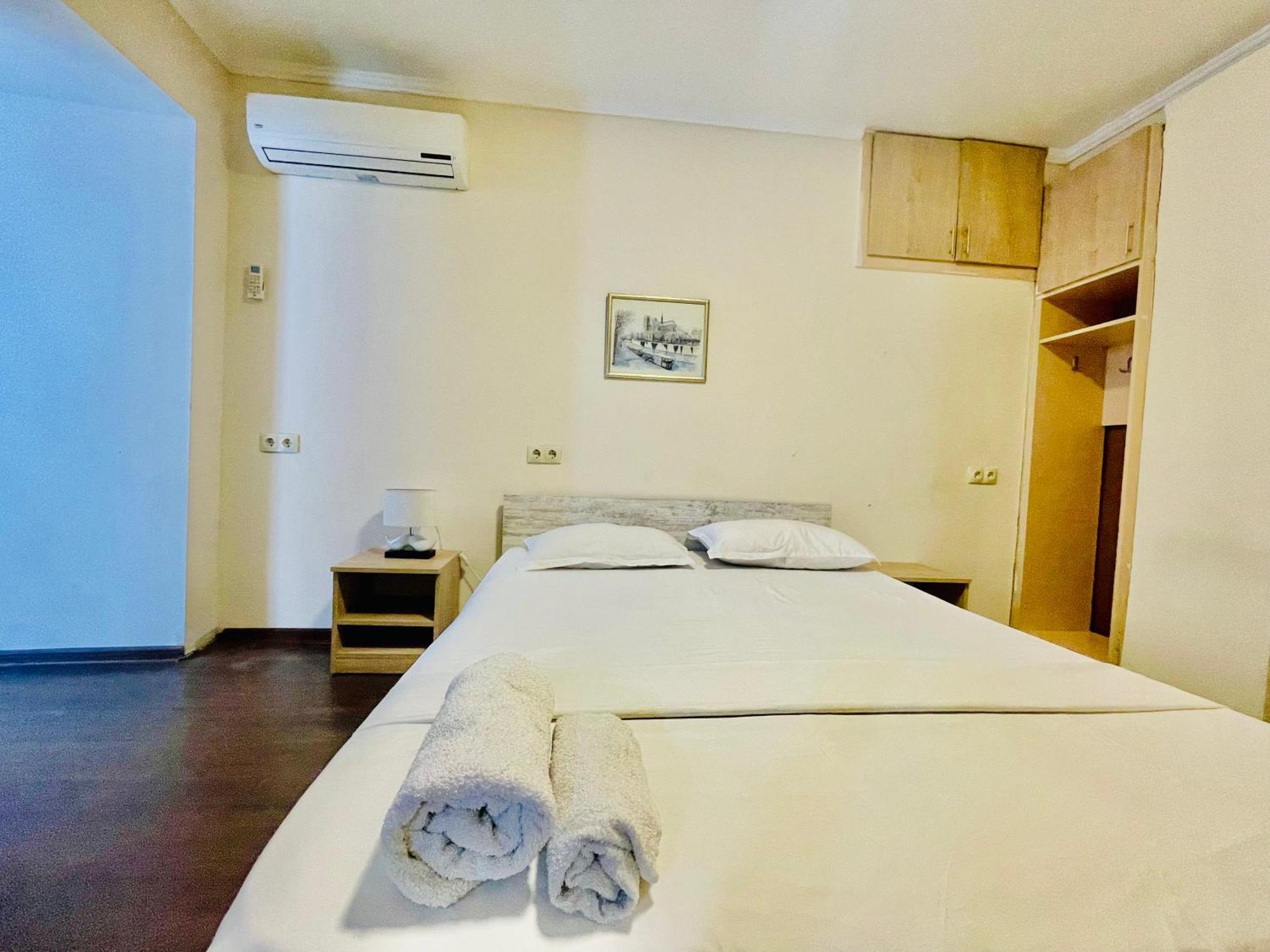 Bon Voyage Hostel Tbilisi Luaran gambar